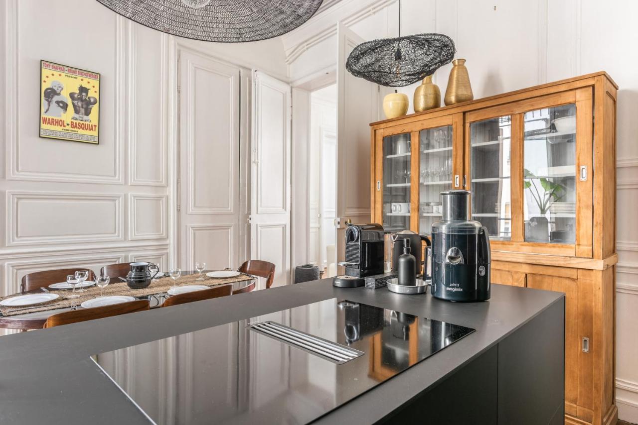 Outstanding Parisian Flat In Heart Of Paris Center Lägenhet Exteriör bild