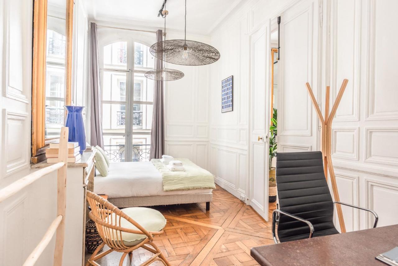 Outstanding Parisian Flat In Heart Of Paris Center Lägenhet Exteriör bild