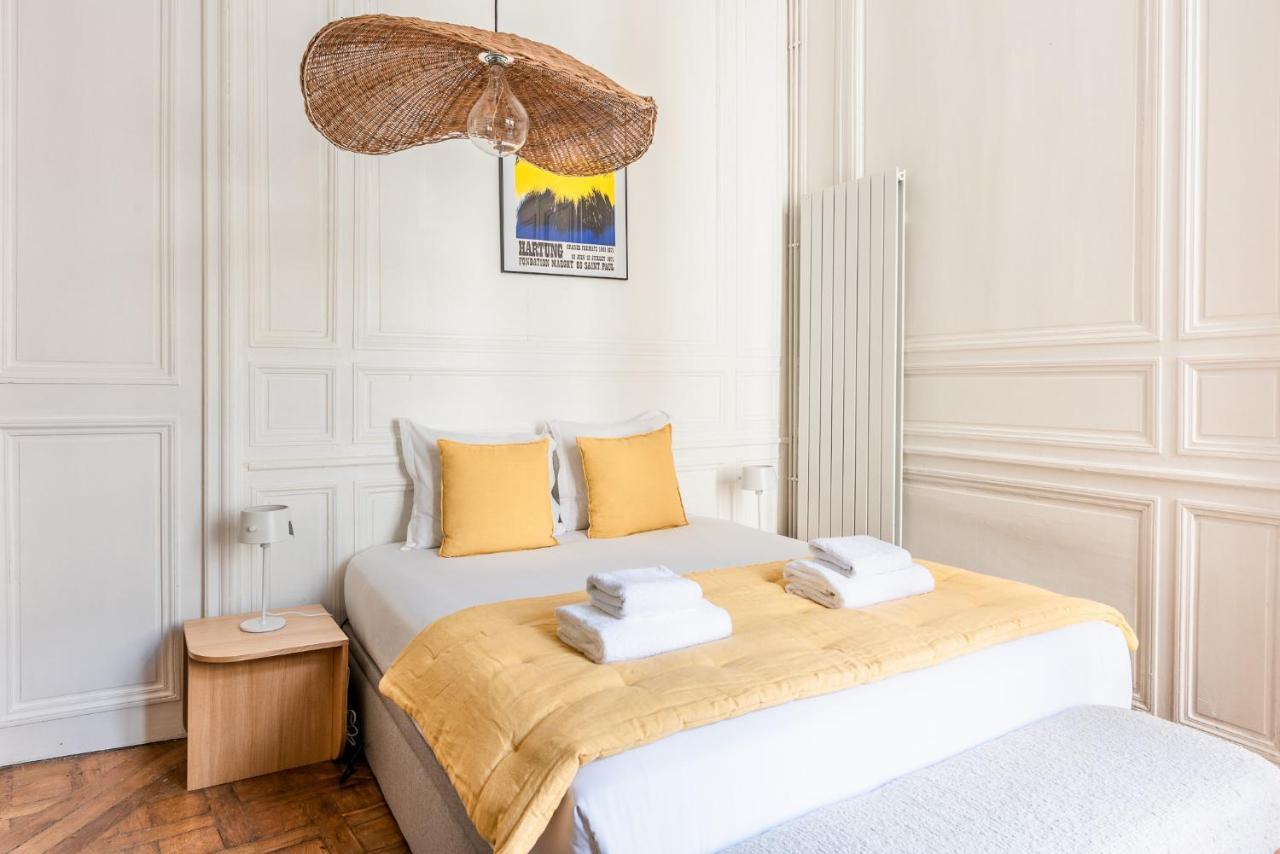 Outstanding Parisian Flat In Heart Of Paris Center Lägenhet Exteriör bild